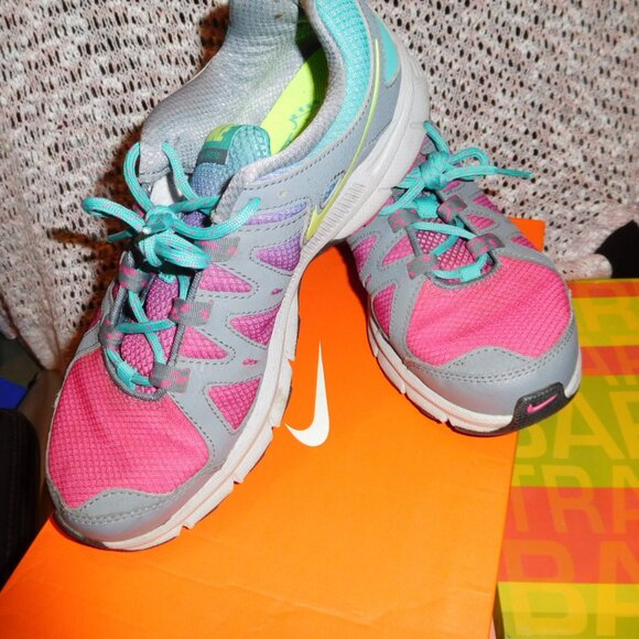 9.5M NIKE AIR ALVORD VERSION 10 PINK/BLUE WOMENS TRAIL SHOE - Picture 1 of 14